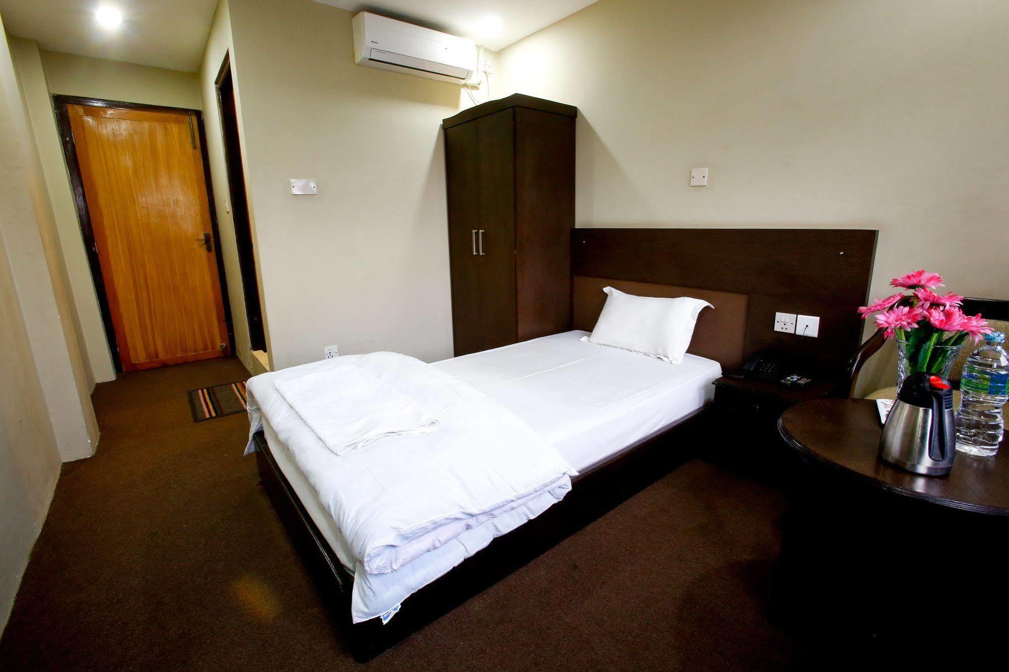 קטמנדו Hotel Nandini מראה חיצוני תמונה
